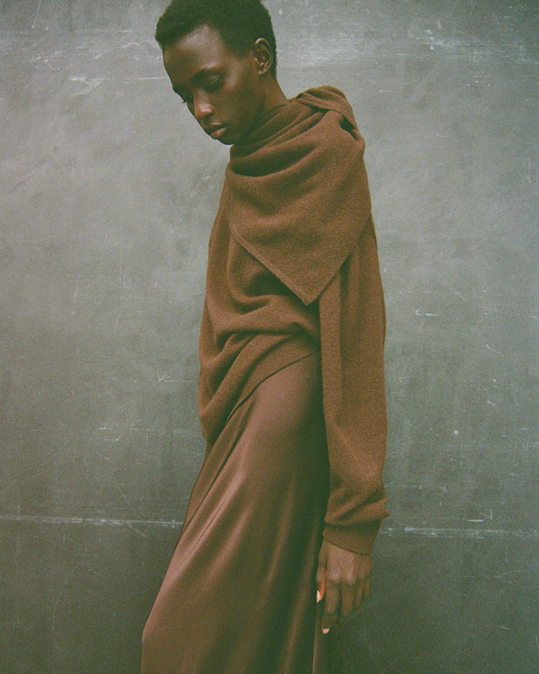 [2025FW preorder] cashmere sweater with stall