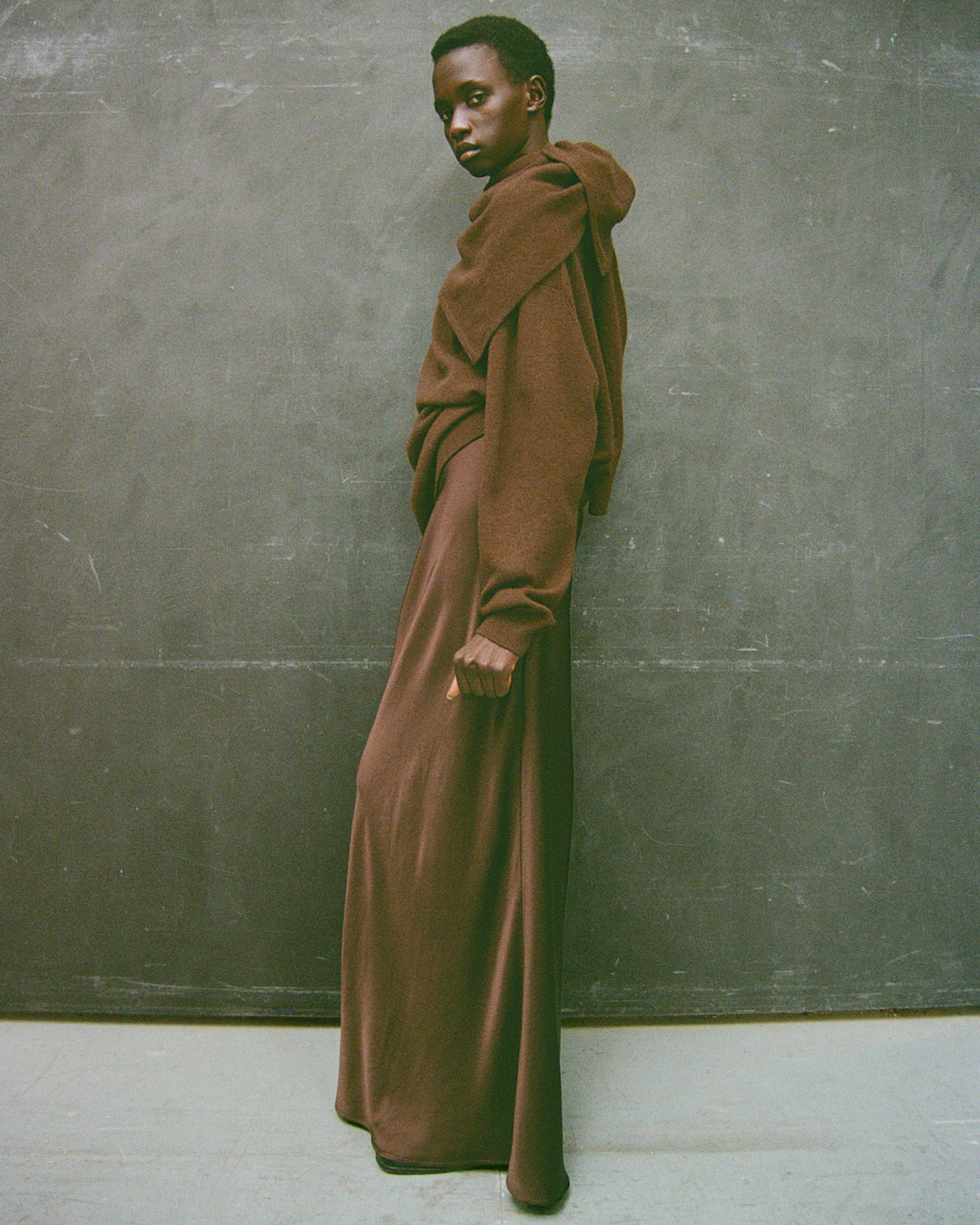 [2025FW preorder] cashmere sweater with stall