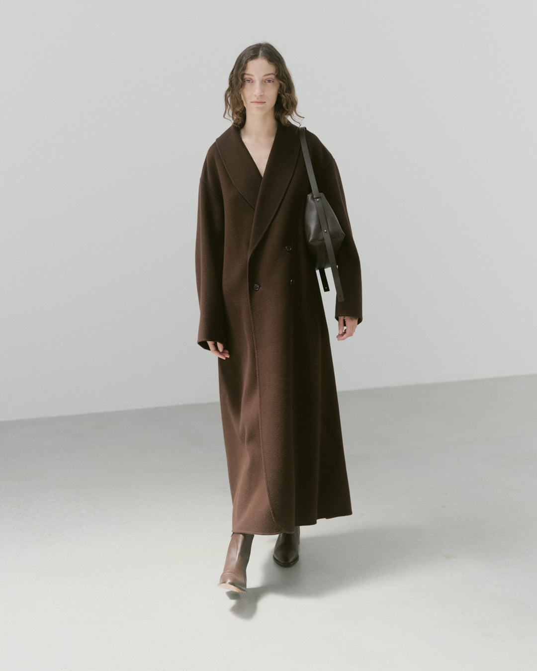 【2025FW preorder】DEAR "L"