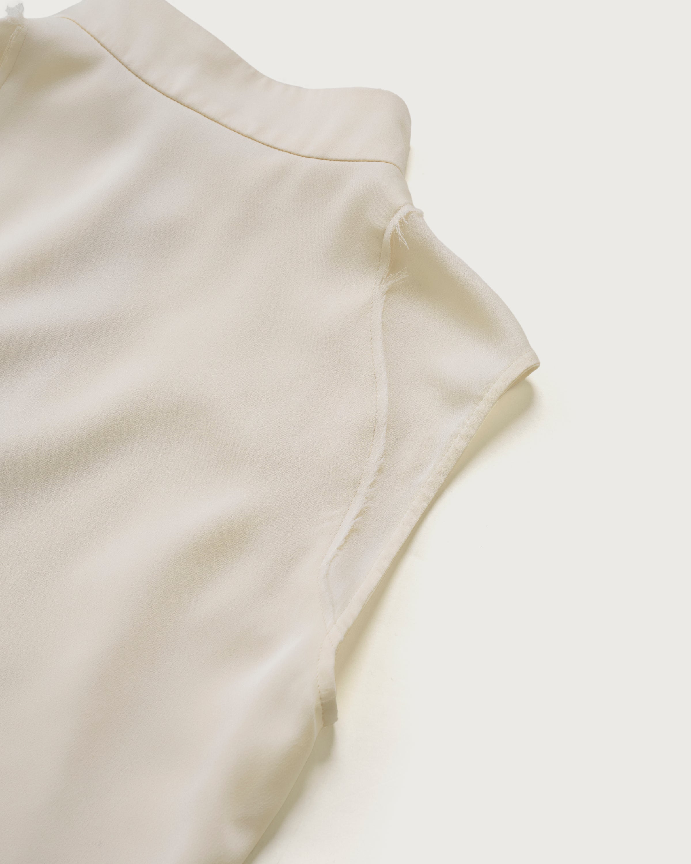 トップス ENOF / pear skin vest ace long skirt｜ENOF(イナフ)公式通販