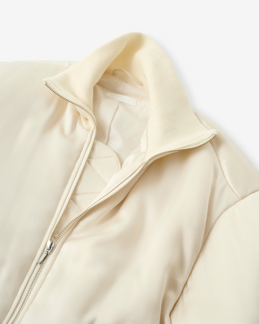 【11/4 19:00-】ace bomber jacket