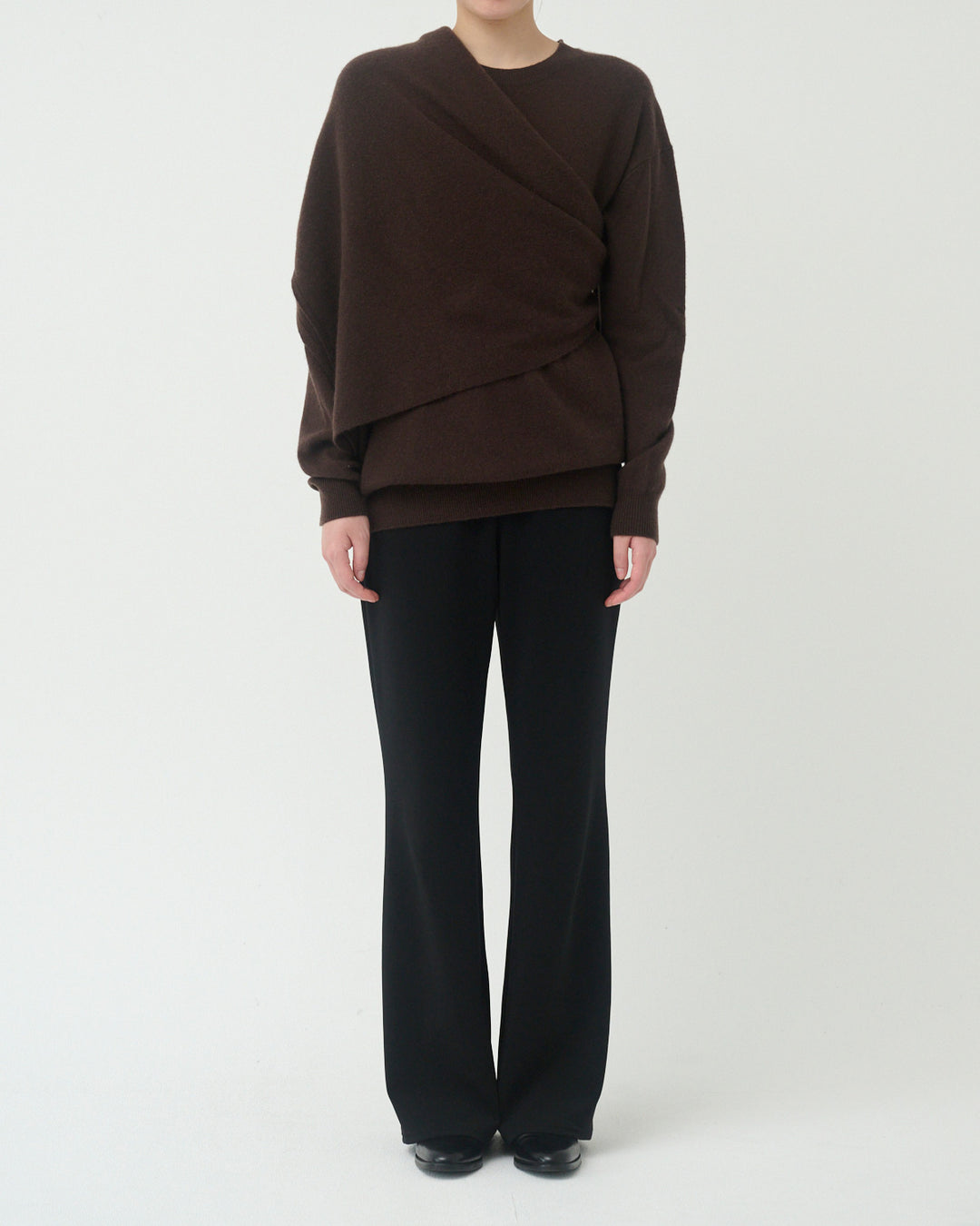 [2025FW preorder] cashmere sweater with stall