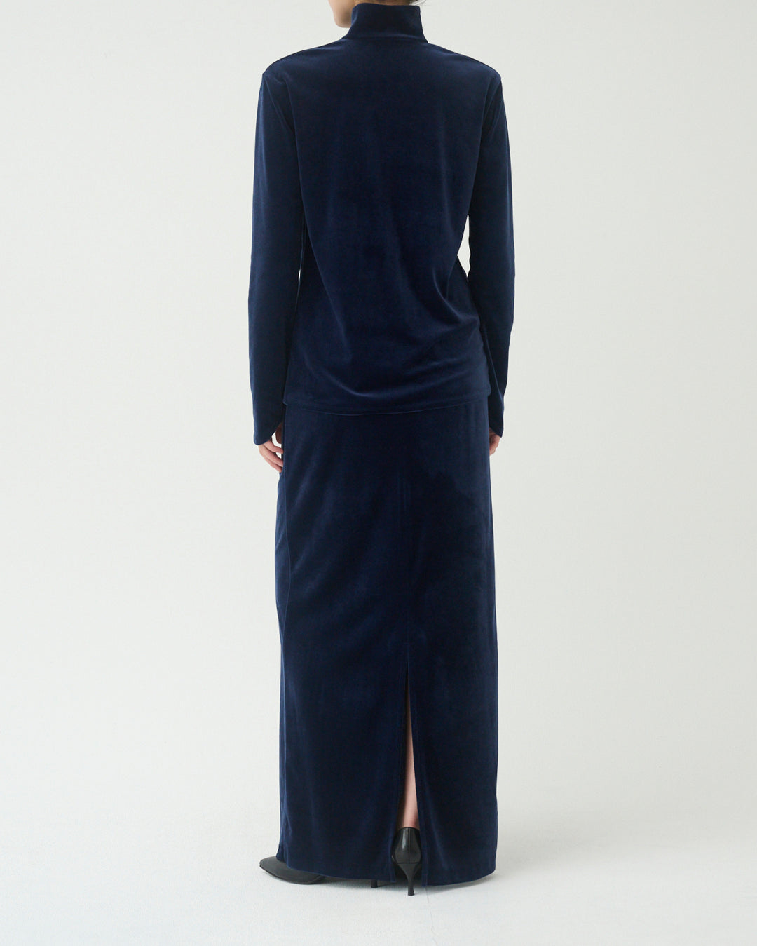 【9月30日 19:00-】velour long skirt