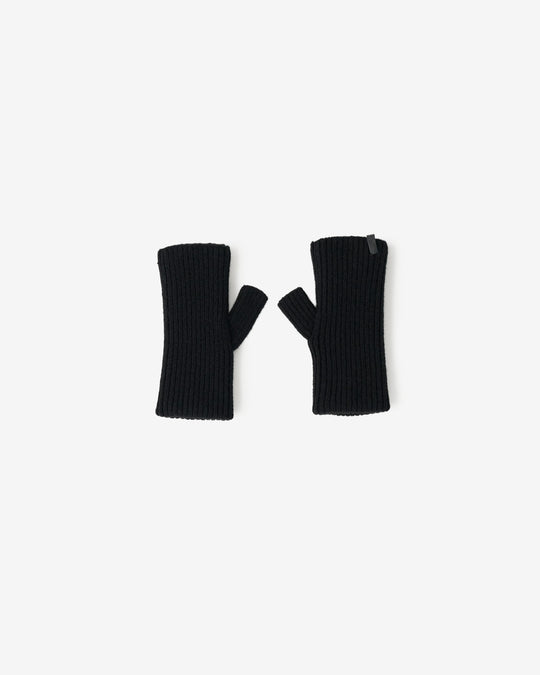 fingerless gloves